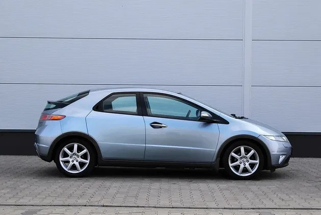 honda ustka Honda Civic cena 23890 przebieg: 234600, rok produkcji 2008 z Ustka